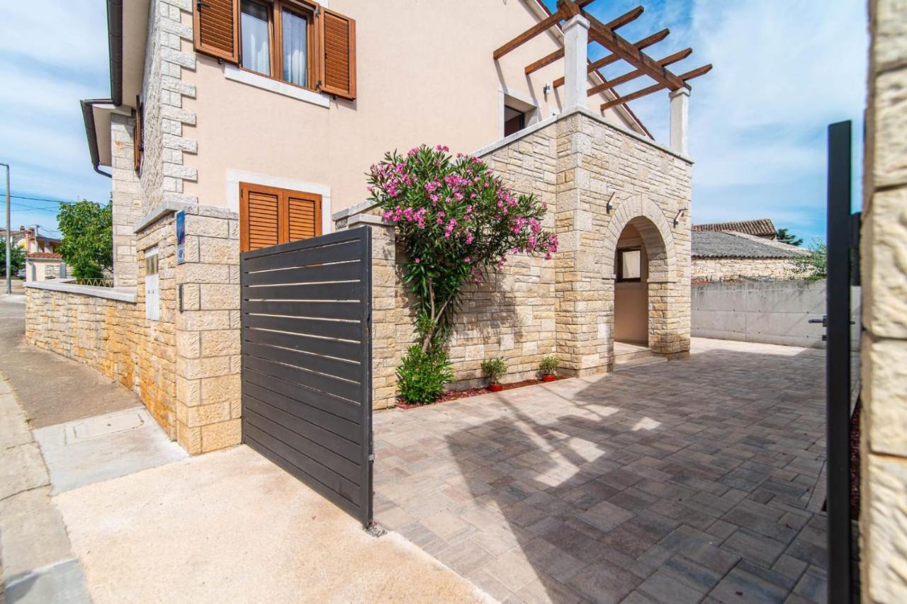 Tar-Vabriga Apartment Vabriga מראה חיצוני תמונה